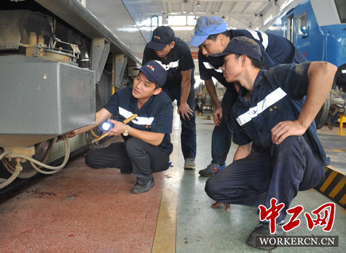 广铁老总照片_末广铁肠文豪野犬(3)