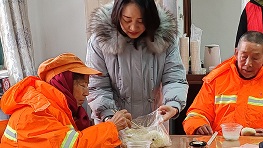  Hubei Gucheng: 21 Labor Union Posts Delivering Warmth in Ice and Snow