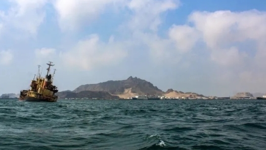 联合国机构：一船只在也门附近海域沉没 至少39人死亡