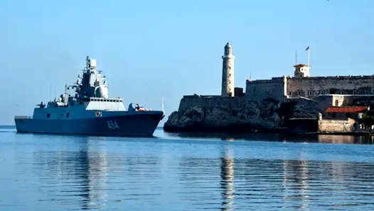 俄罗斯海军舰艇编队访问古巴