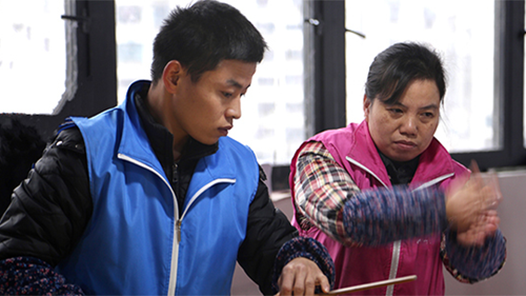 贵州瓮安县成立残疾人就业帮扶基地