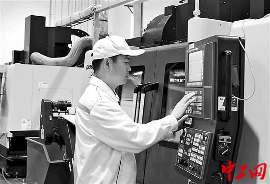 2552064_tpzz_1718694398825_b 2552064_tpzz_1718694398825_b