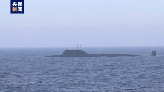 俄军核潜艇在巴伦支海试射导弹