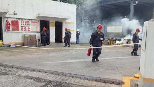 南京鼓楼市场监管局开展特种设备事故应急演练