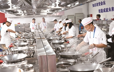 北京职工职业技能大赛中式烹调师房山初赛开赛