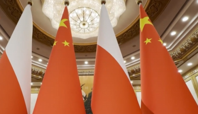  News: Xi Jinping and Polish President Duda jointly attended the signing ceremony of cooperation documents