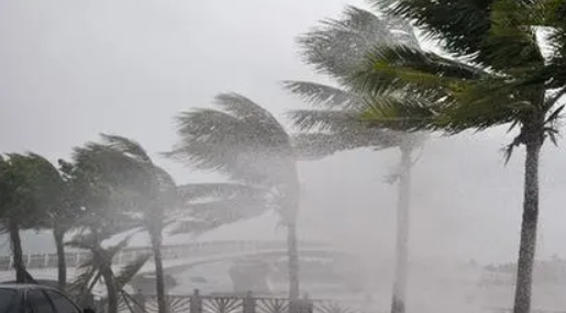 海南省气象台发布海上雷雨大风黄色预警信号