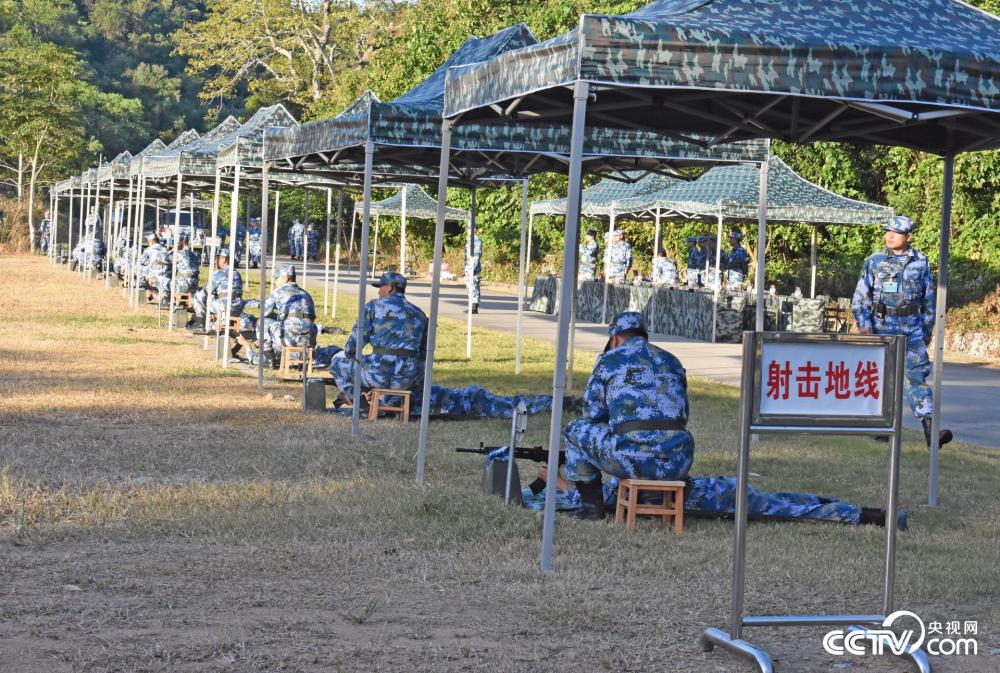 山丹红寺湖空军靶场图片