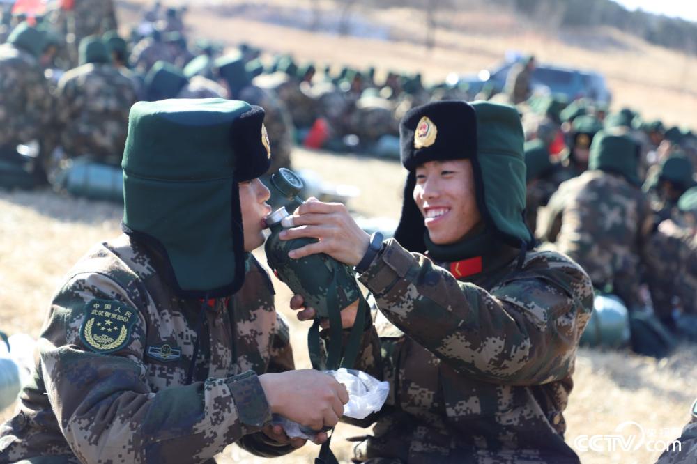 沈阳武警总队图片