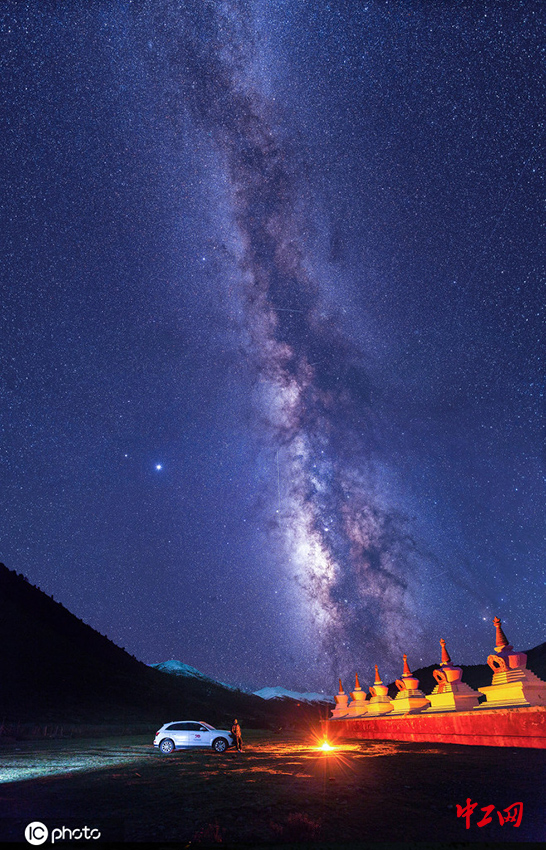 四川甘孜川西藏区星空璀璨
