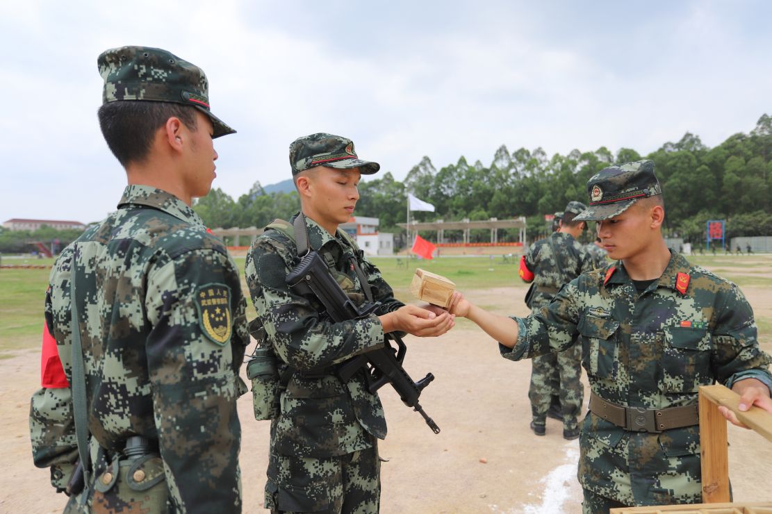 烎首批春季新兵打響軍旅人生第一槍