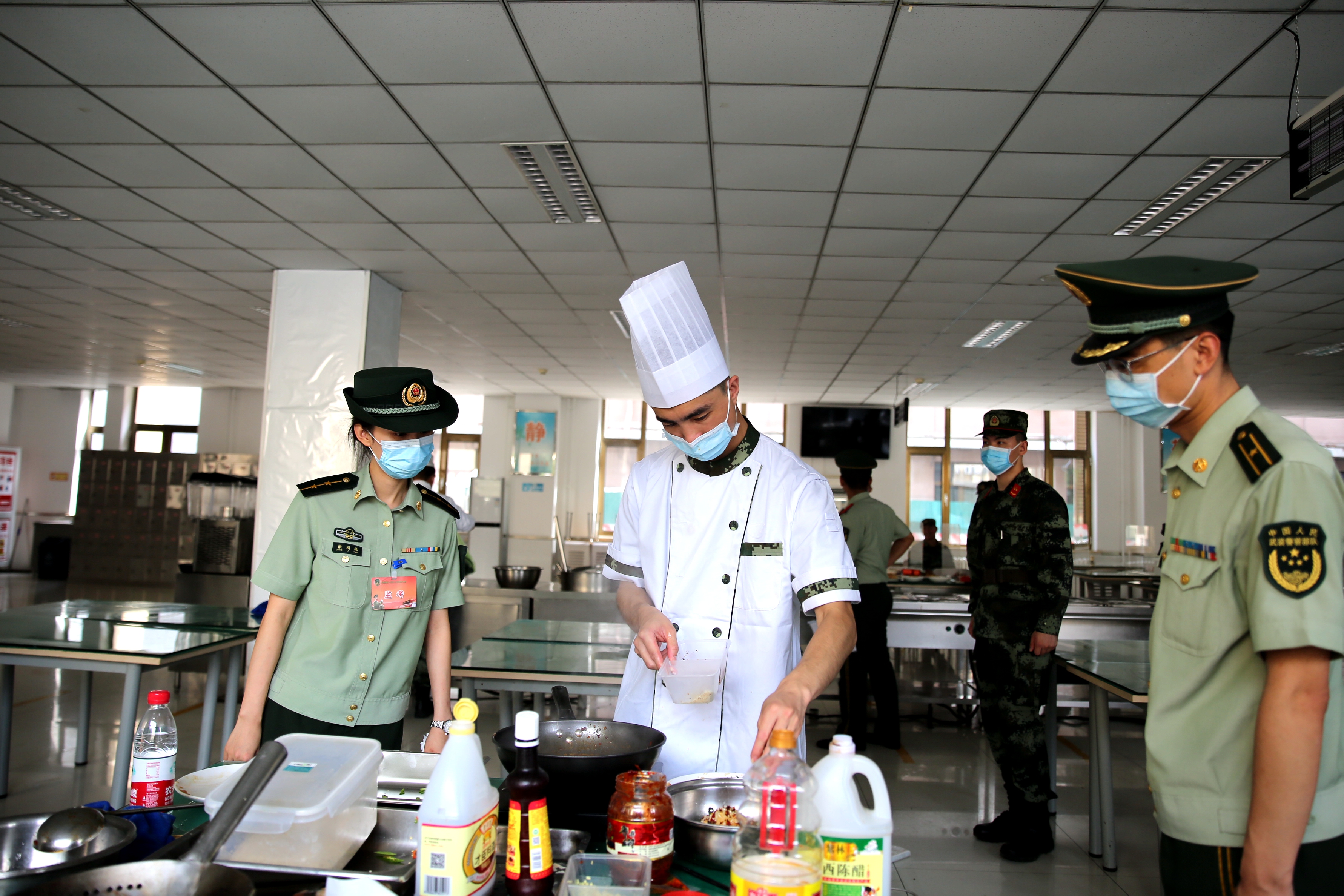 武警部队食堂图片图片