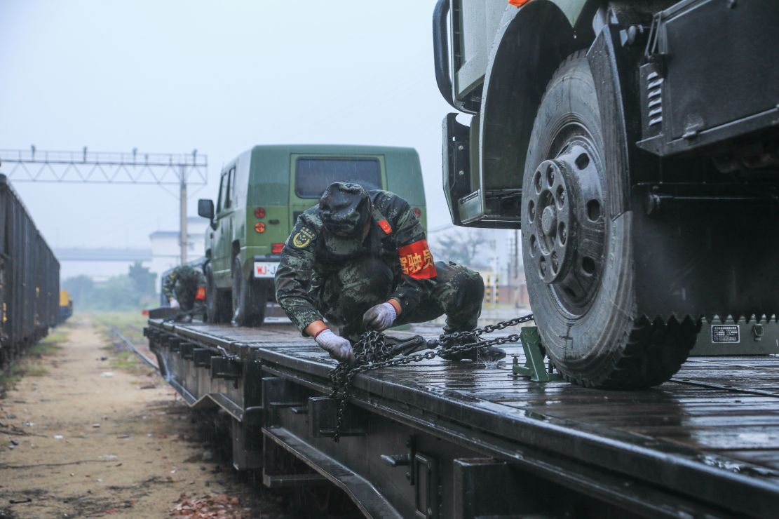 铁路武警图片