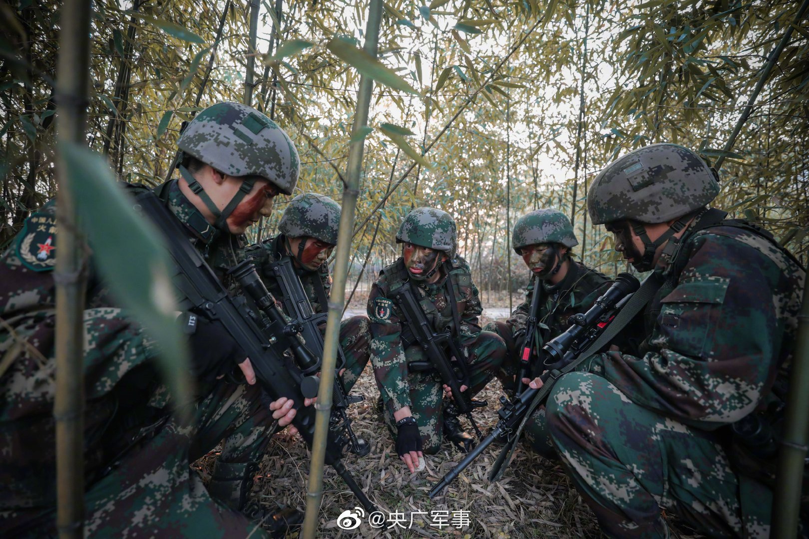 陕西汉中火箭军某部队图片