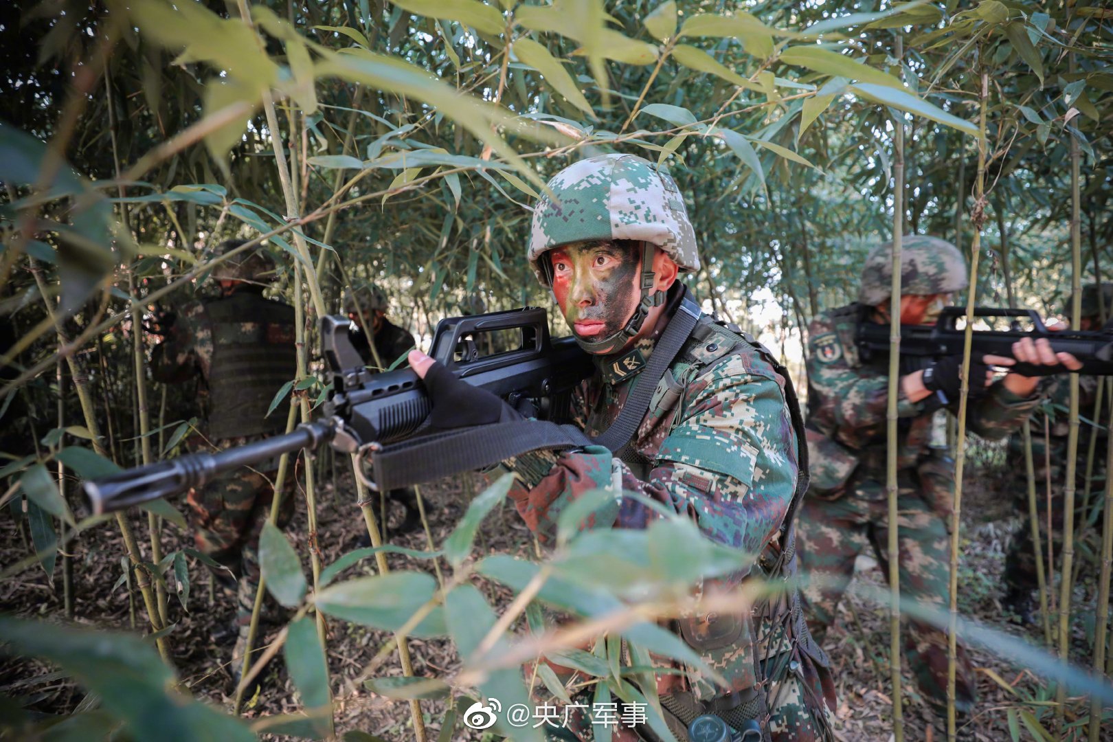 陕西汉中火箭军某部队图片