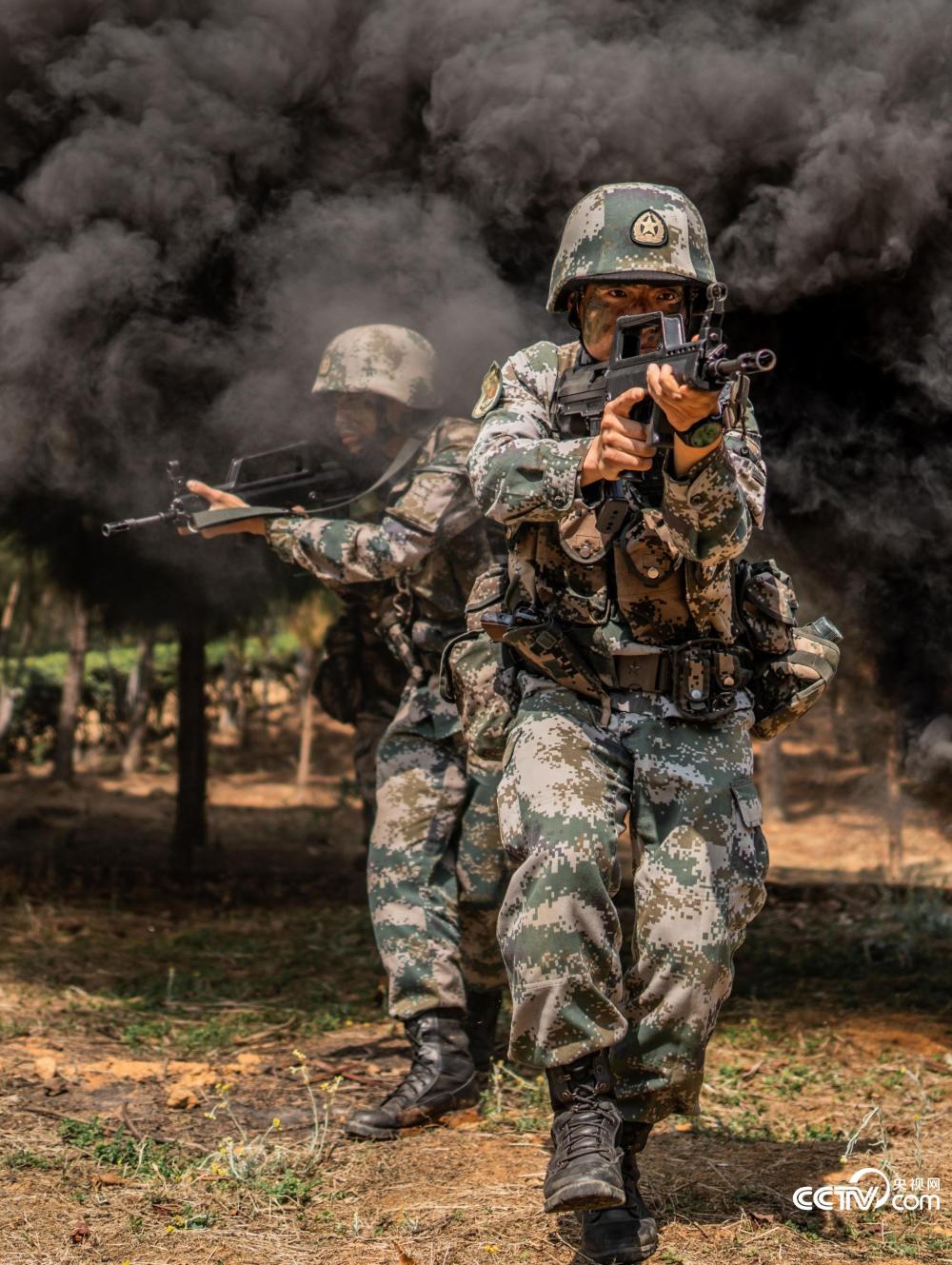 野战军是什么兵种图片