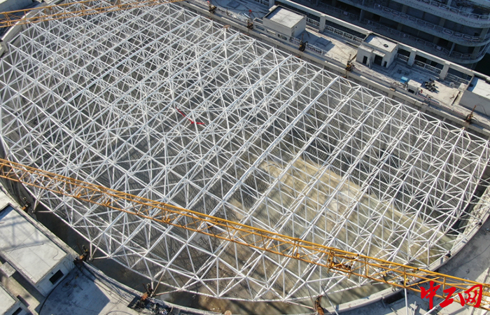 青岛蓝谷电竞产业园钢结构网架屋面提升完成