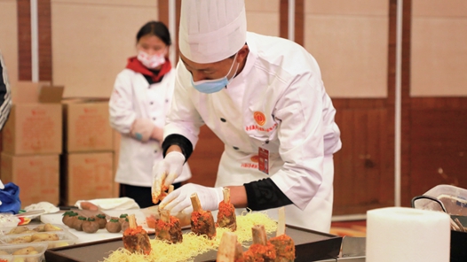 西藏自治区全区藏式餐饮职工技能大赛在拉萨举办