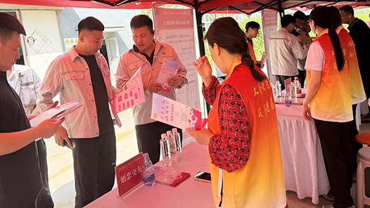 济南：“数字大篷车”送清凉 普惠性服务项目保安康