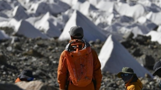 2024年新疆慕士塔格峰登山季开启
