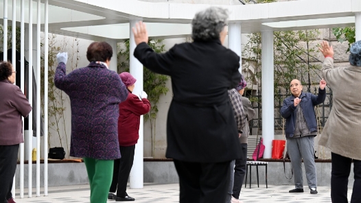 青岛126万退休人员1-7月增发养老金将于7月底前发放到位