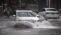 法问｜车辆因暴雨还是涉水致损难以判断 保险公司该如何理赔