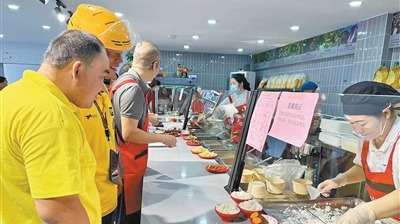 石家庄赵县高品质暖“新”食堂让新业态劳动者从“舌尖”暖到“心间”