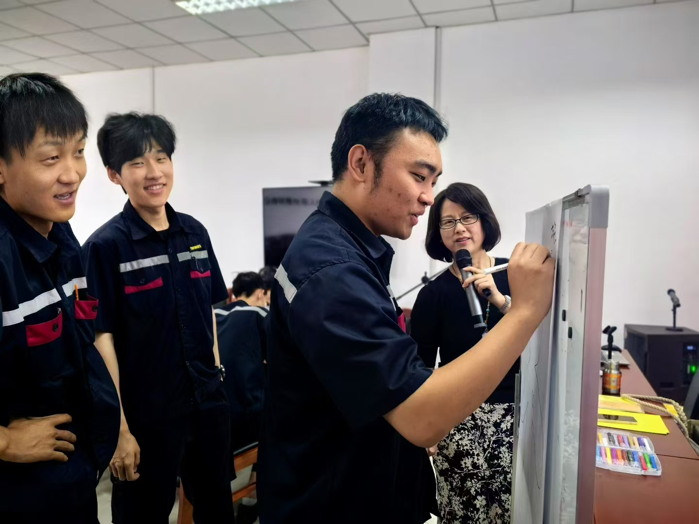 ”追光“计划心理团辅活动 ”追光“计划心理团辅活动